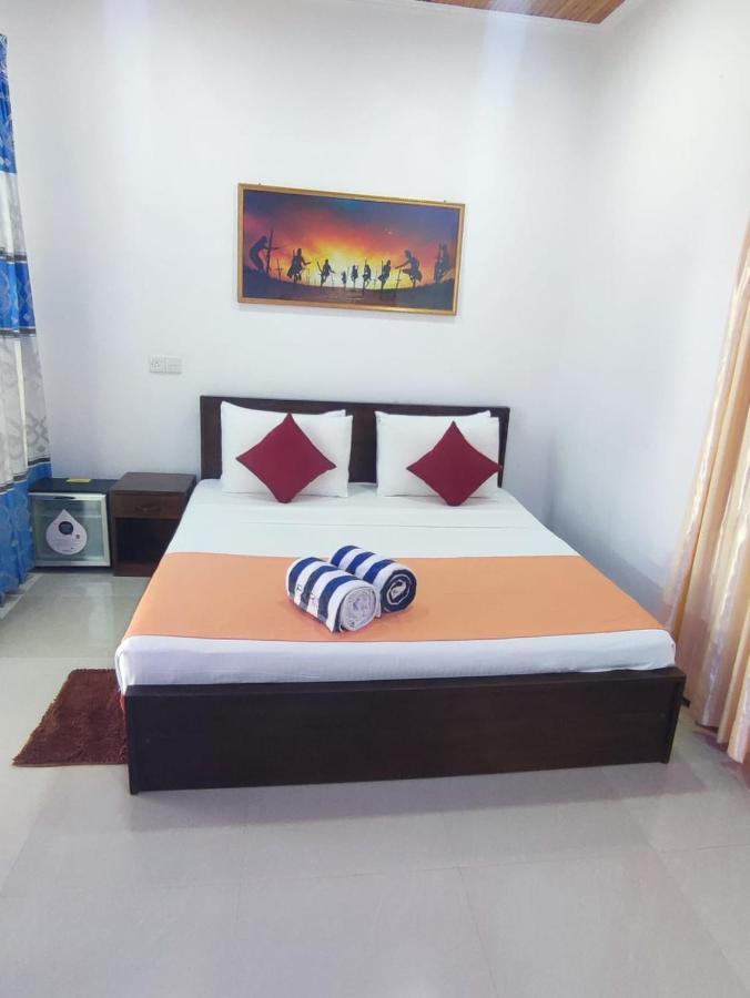 Paris Garden Resort Trincomalee Exterior photo
