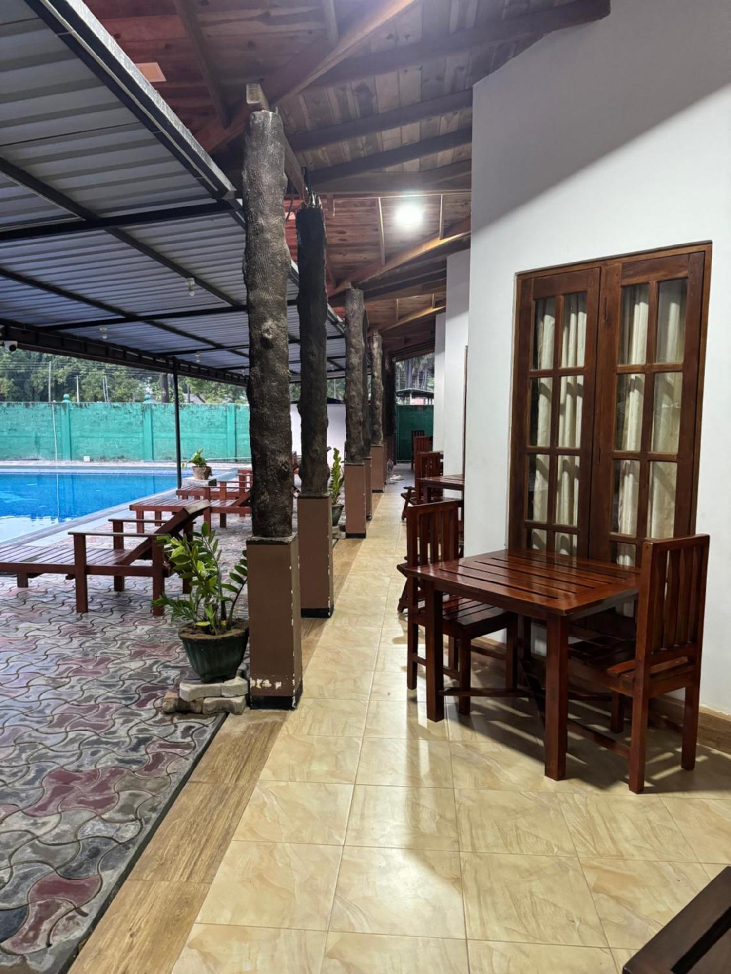 Paris Garden Resort Trincomalee Exterior photo